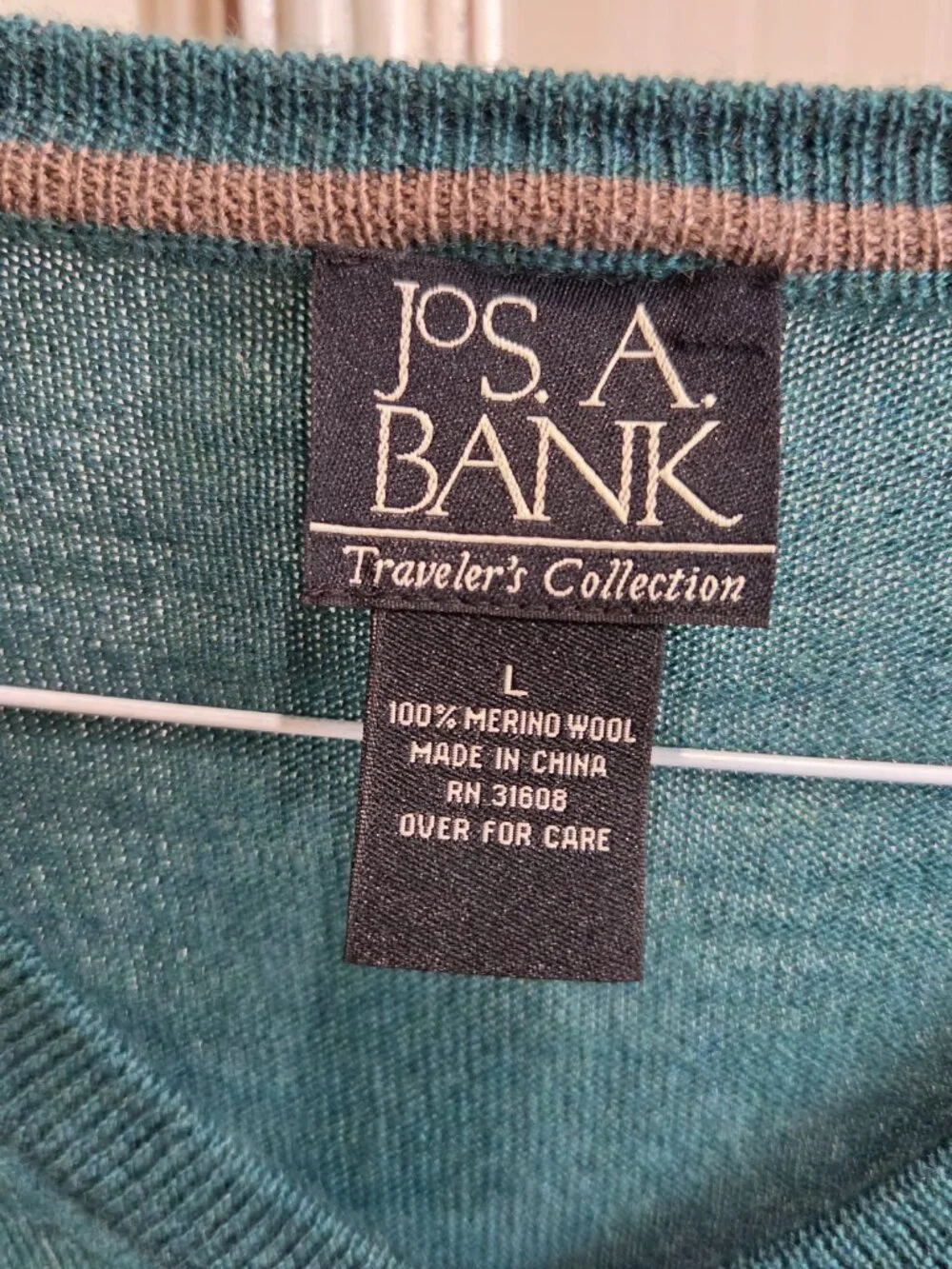 Men’s Jos. A. Bank Travelers Large Merino Wool V-Neck Pullover Sweater Green